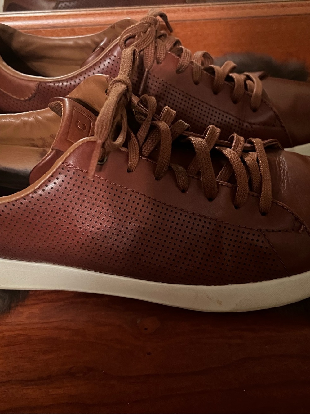 Cole Haan Mens Crosscourt leather sneakers Perforated Leather Lace-Up Sneakers